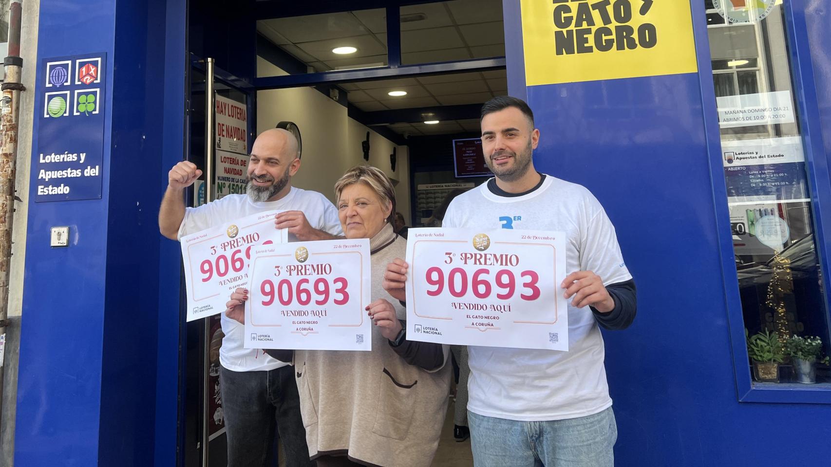 Empleados de El Gato Negro que ha repartido 200.000 euros