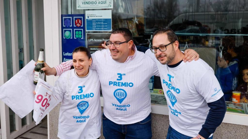 Administración en el paseo de la Rosa de Toledo que ha vendido un décimo del tercer premio.