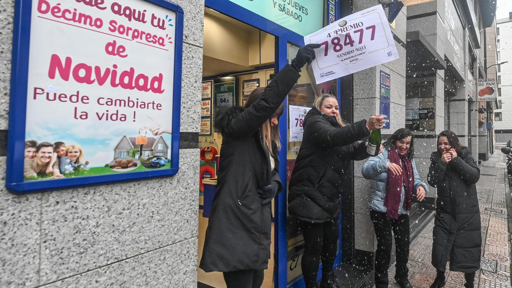 Dos series del cuarto premio vendido en la administración número 12 de Burgos