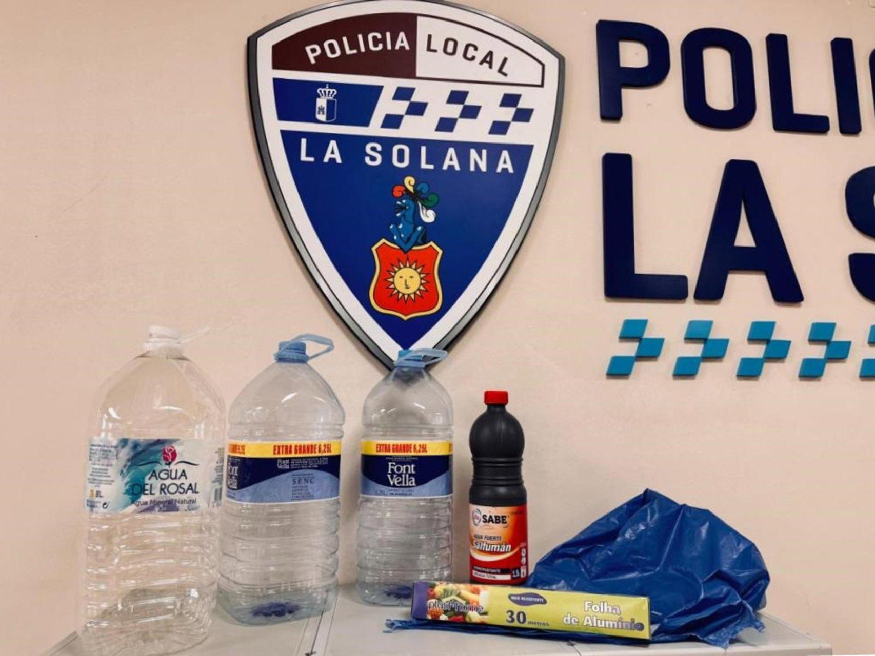 La Policía pilla a cuatro jóvenes que fabricaban y lanzaban explosivos  caseros por las calles de La Solana