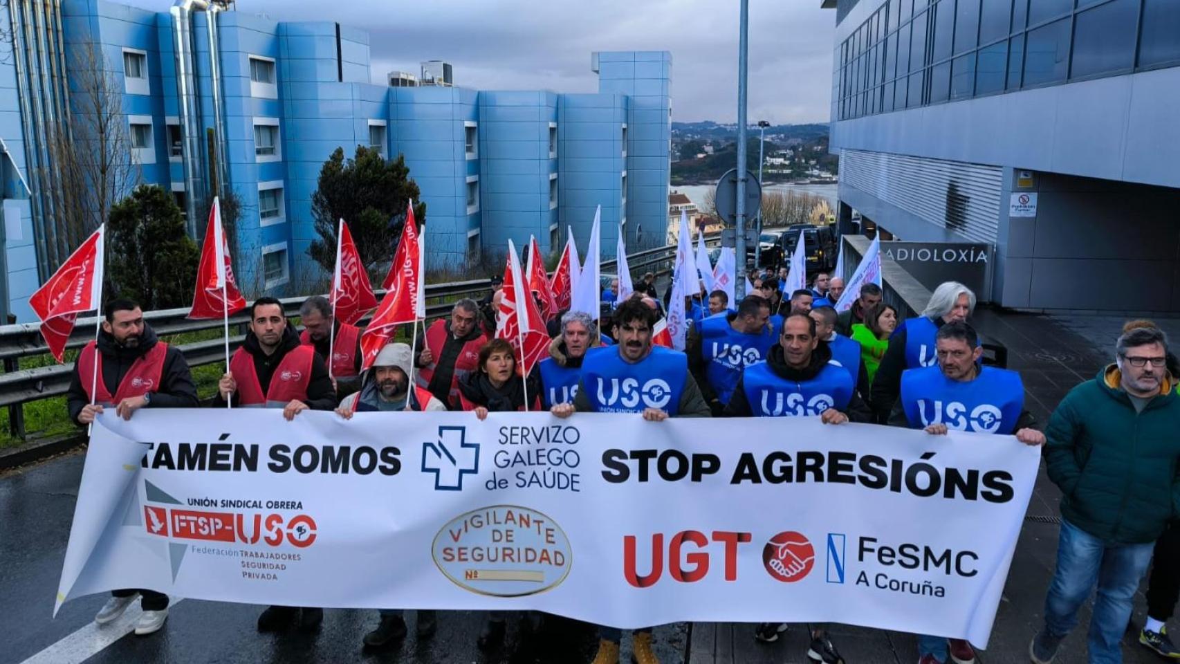 Vigilantes de seguridad protestan en A Coruña ante el aumento de las agresiones en hospitales