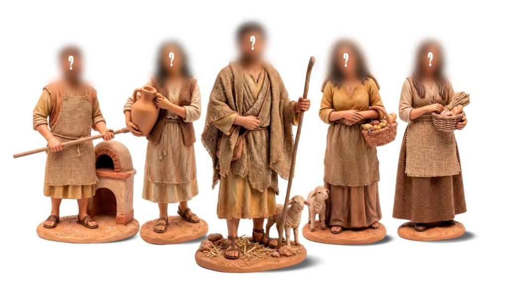 Las figuritas del belén personalizadas con la cara que se quiera poner.