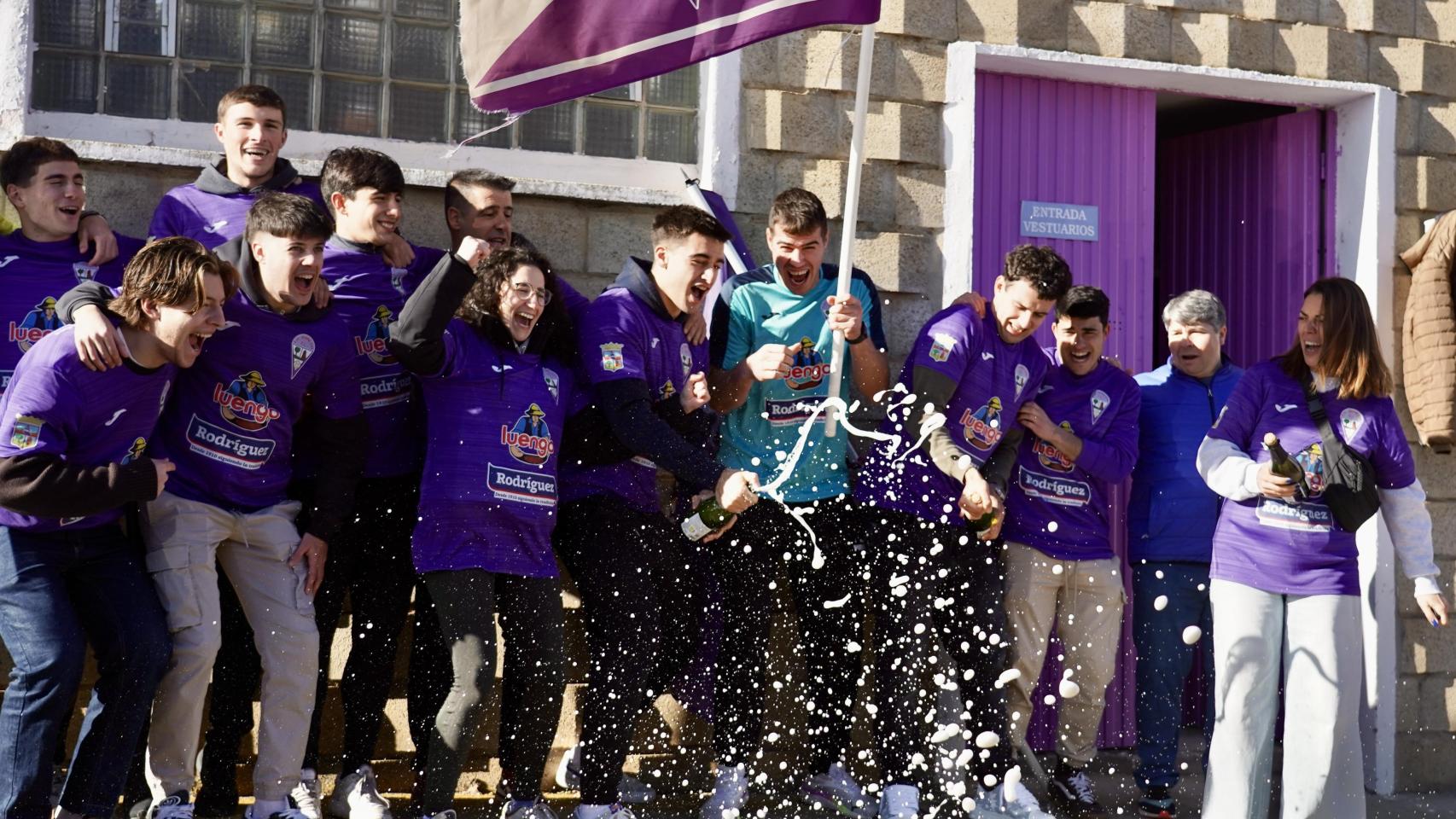 La celebración del Gordo de la Lotería de Navidad en La Bañeza