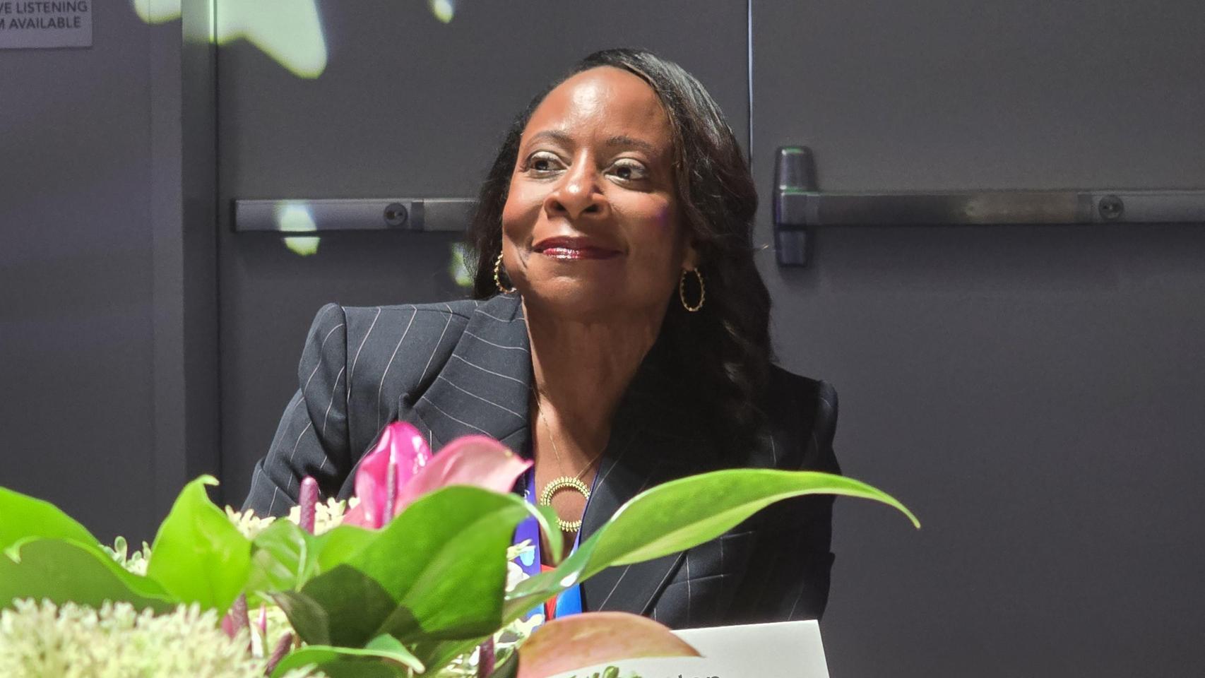 Robin Washington, COFO de Salesforce.