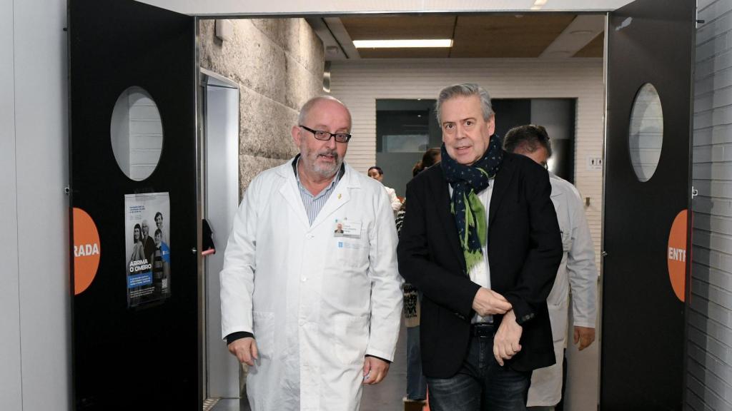 El conselleiro de Sanidade, Gómez Caamaño.