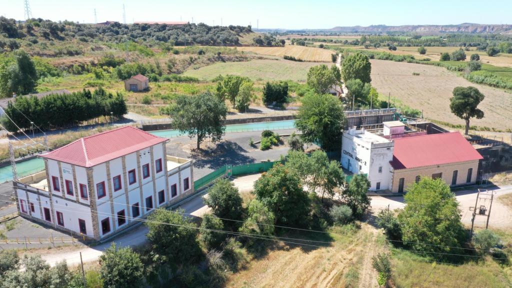 Vista panorámica de la central hidroeléctrica Arias II, en Saltos de Cinca, Aragón.