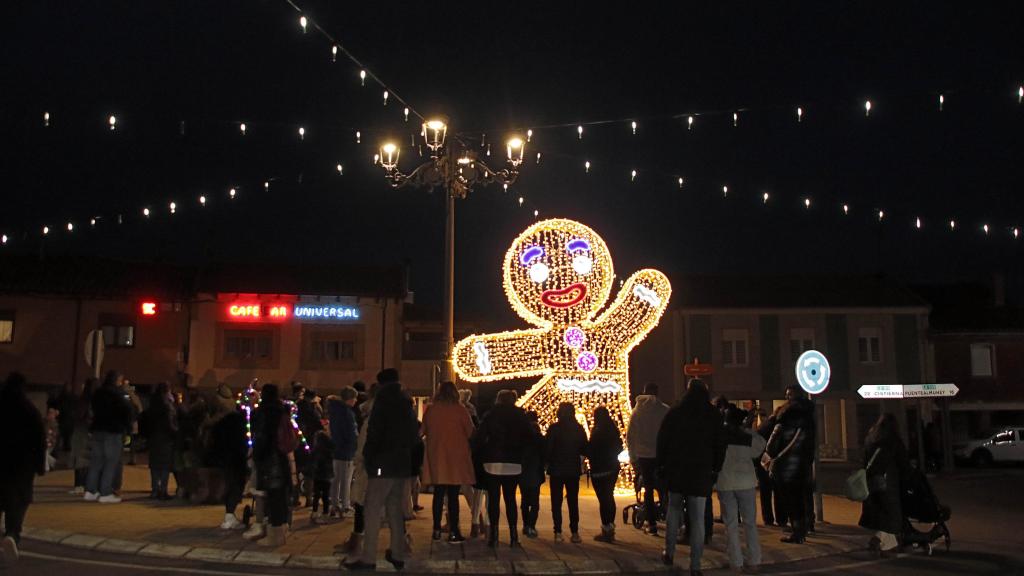 Encendido de la luces de Navidad en Almanza