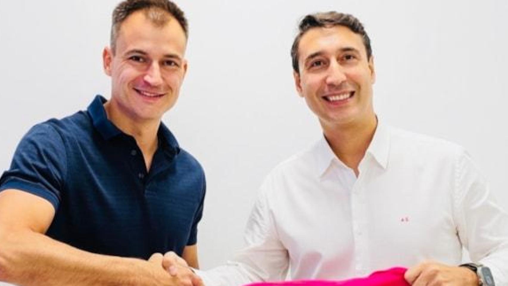 Alberto Gutiérrez, a la izquierda, y Andrés Spitzer, a la derecha.