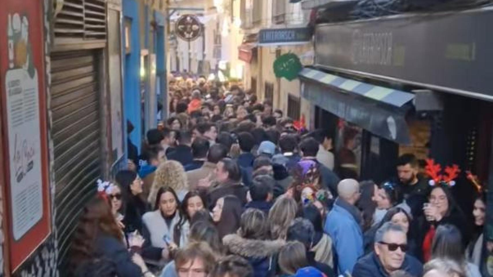 Imágenes de la 'Tardebuena' en el Tubo de Zaragoza el año pasado.