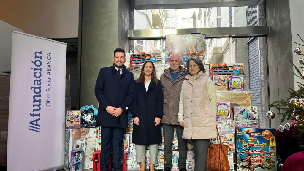 Abanca y Afundación reúnen  2.340 juguetes nuevos para repartir en Reyes a familias desfavorecidas