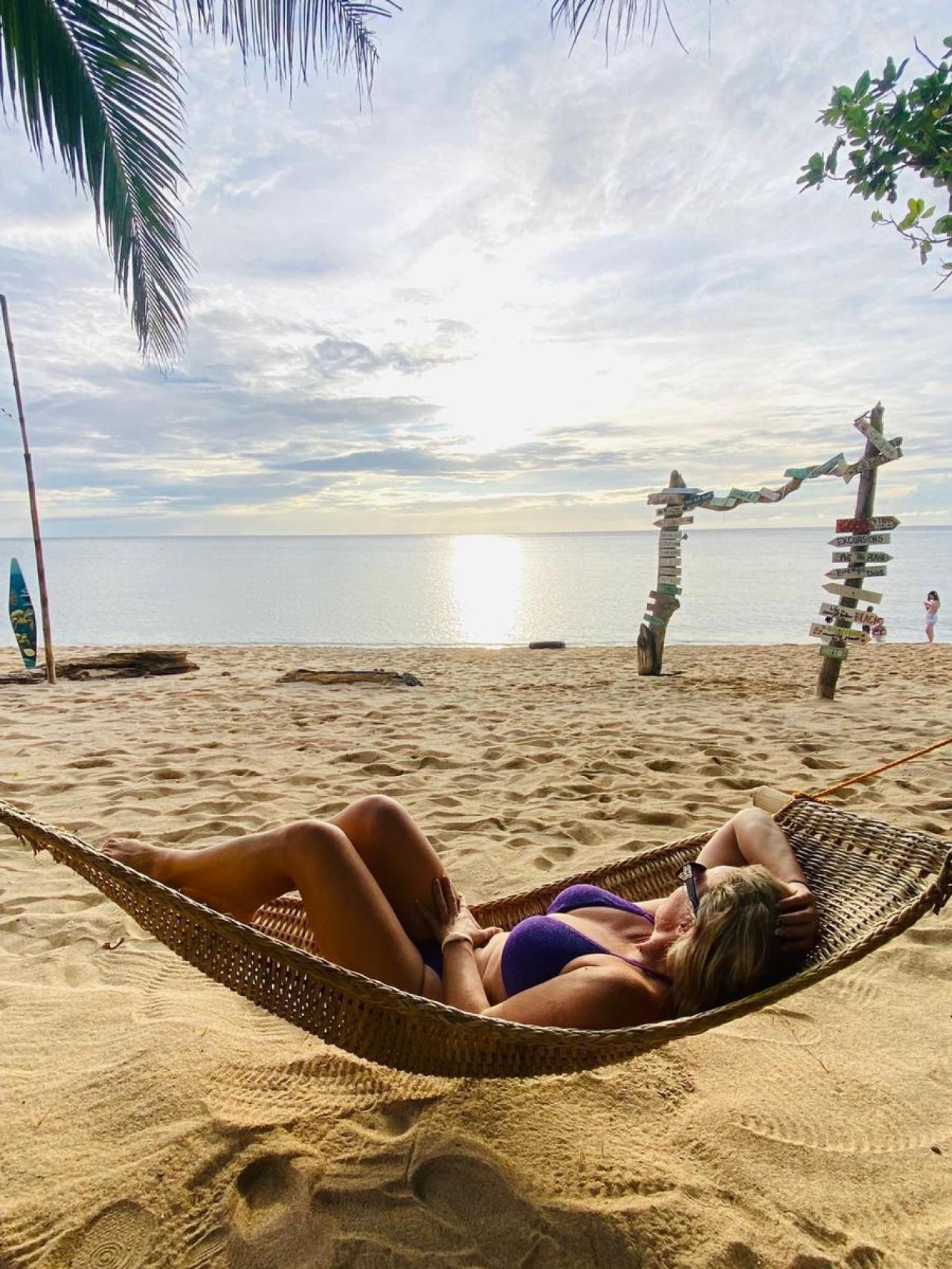 Elisabet disfrutando de sus navidades en una isla privada de Filipinas.