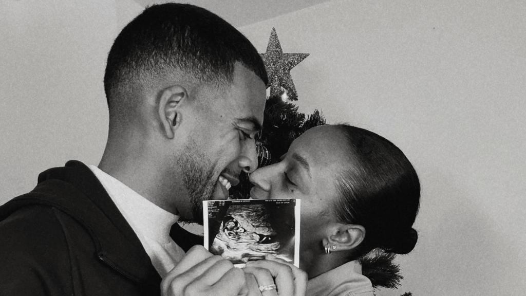 Ana Peleteiro y Bejamin Compaore, en una fotografía de sus redes sociales.