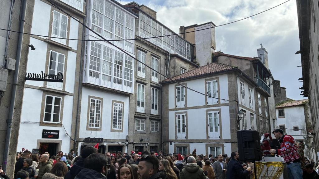 Los jóvenes de Santiago apuestan por el tardeo de Fin de Año: Por el día es más divertido