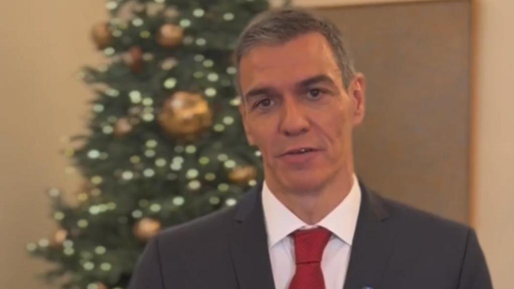 Pedro Sánchez en el vídeo que ha grabado para felicitar la Navidad a los españoles.