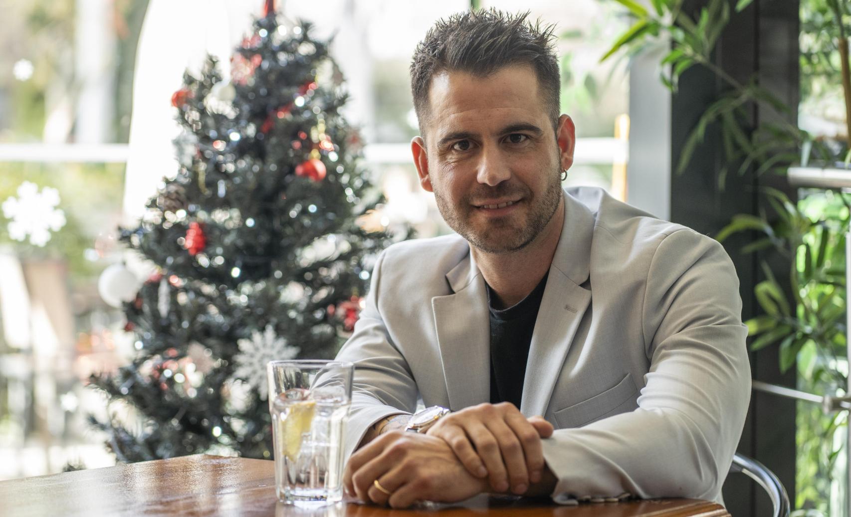 La Navidad, un reto para los abstemios como Álvaro Mazariegos.