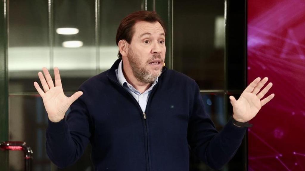 Óscar Puente, hace unas semanas, en un acto de campaña de las elecciones extremeñas.