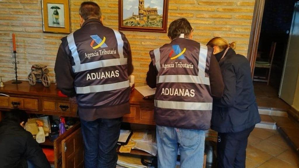 Agentes de la Agencia Tributaria.