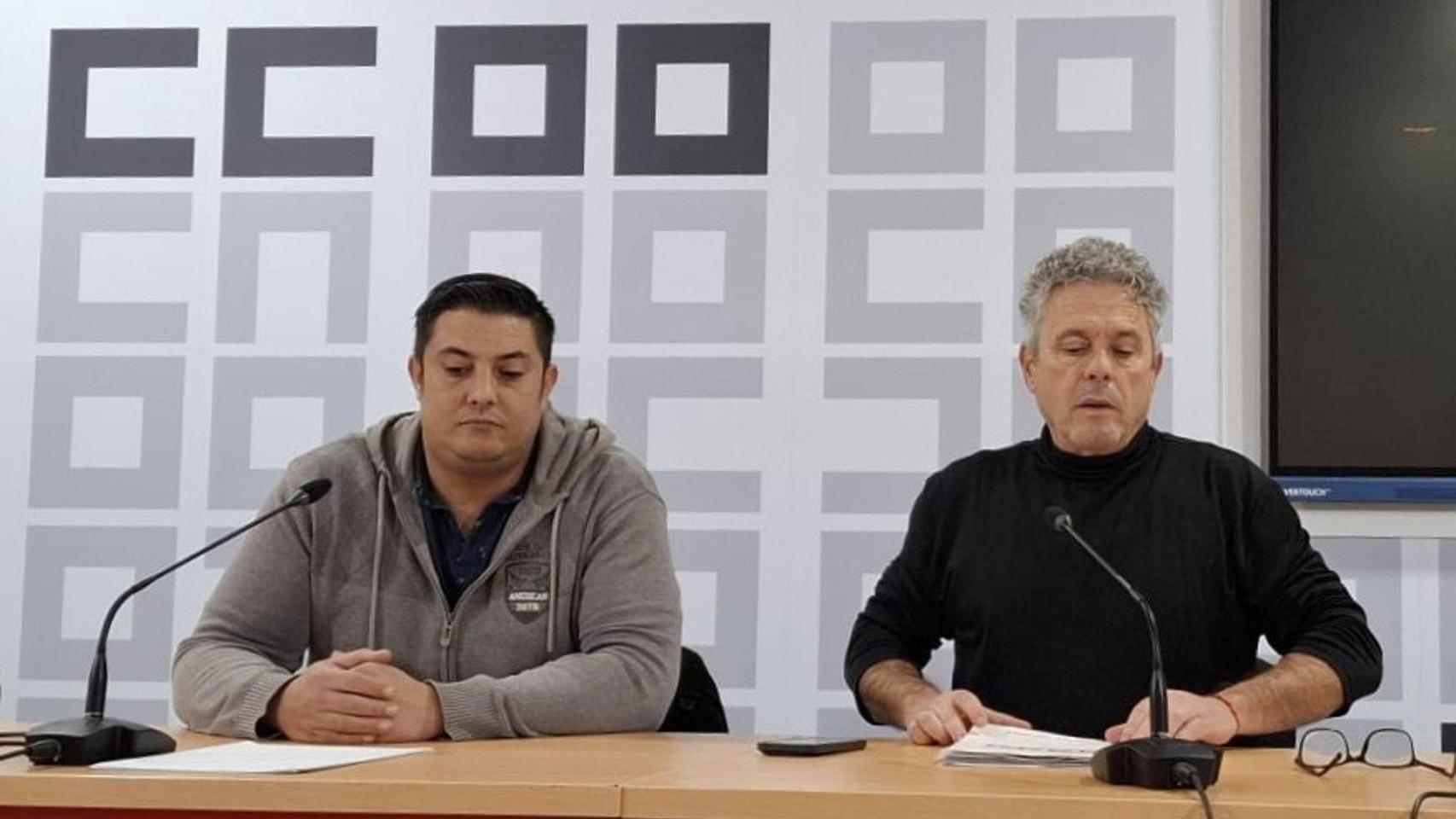 Roque García, asesor de Hábitat CCOO Albacete, y Pedro José Serrano, delegado de CCOO en FCC Albacete.