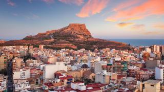 Alicante refuerza el apoyo a familias vulnerables con más de 538.000 euros en ayudas a la vivienda