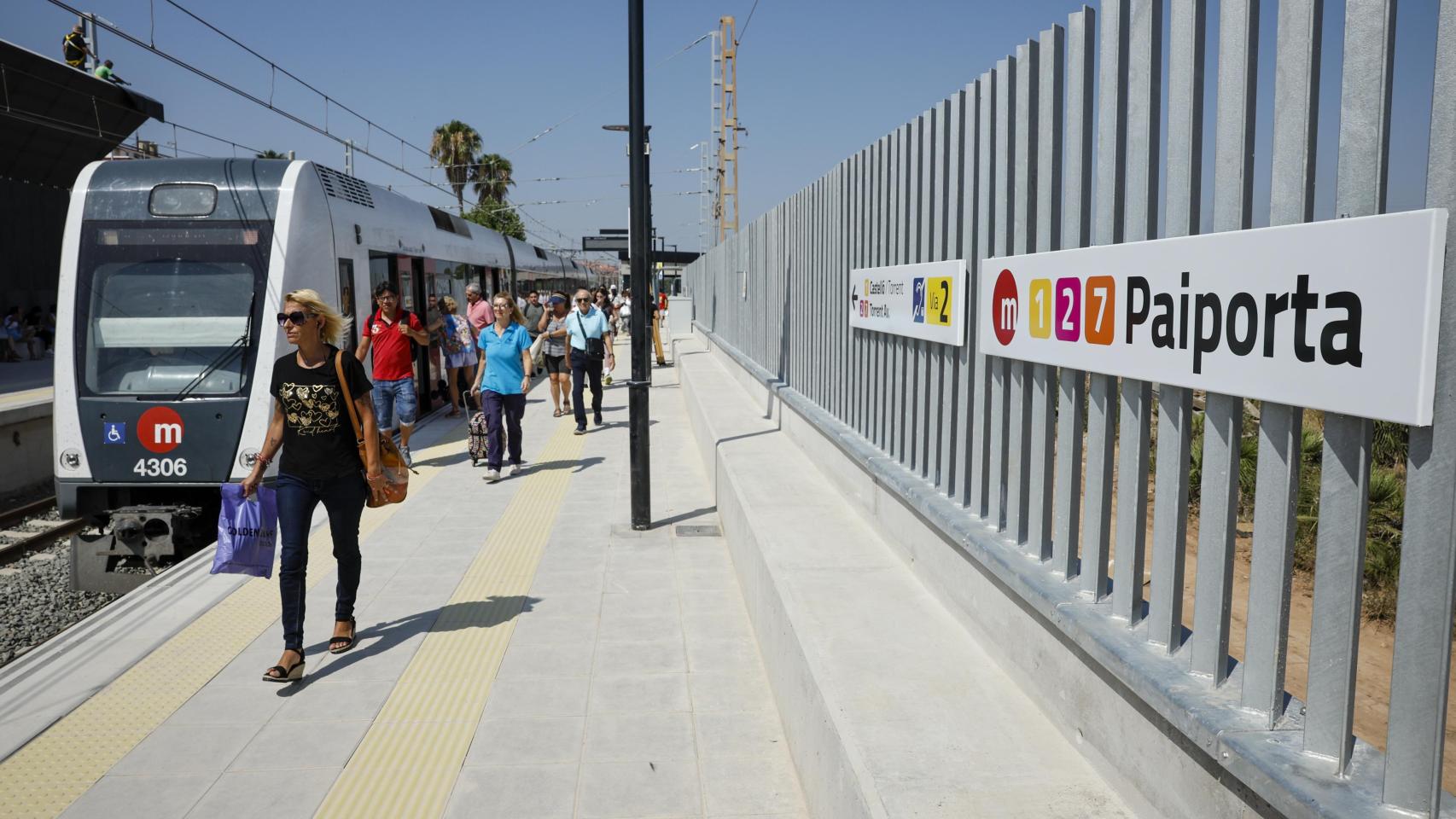 Estación de Paiporta de Metrovalencia, reabierta tras la dana. Efe / Biel Aliño