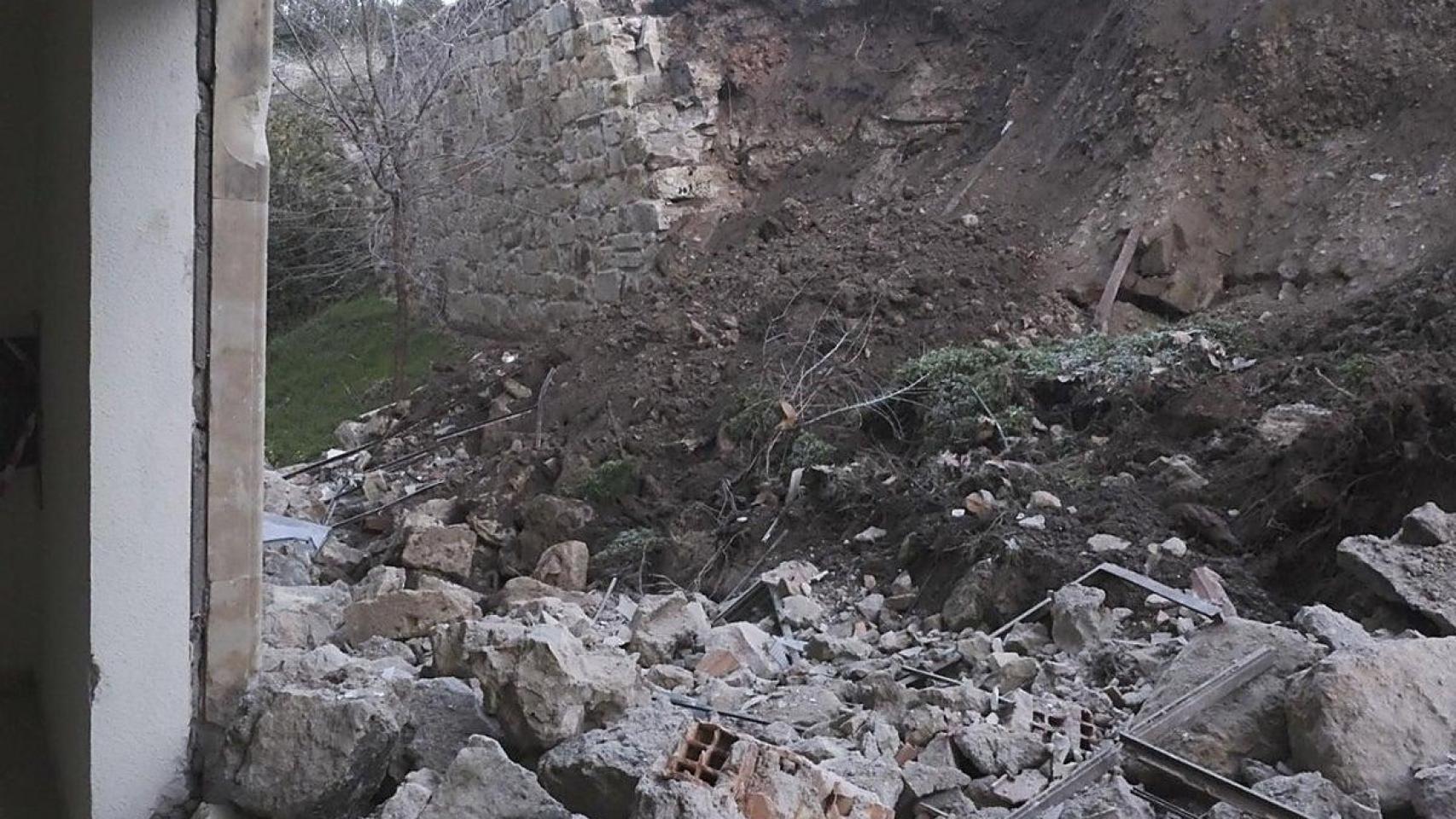 La muralla de Salamanca sufre un desprendimiento de 15 metros de madrugada