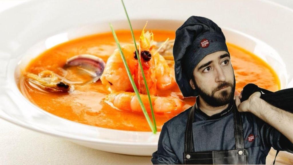 Pablo Suárez junto a una crema de marisco.