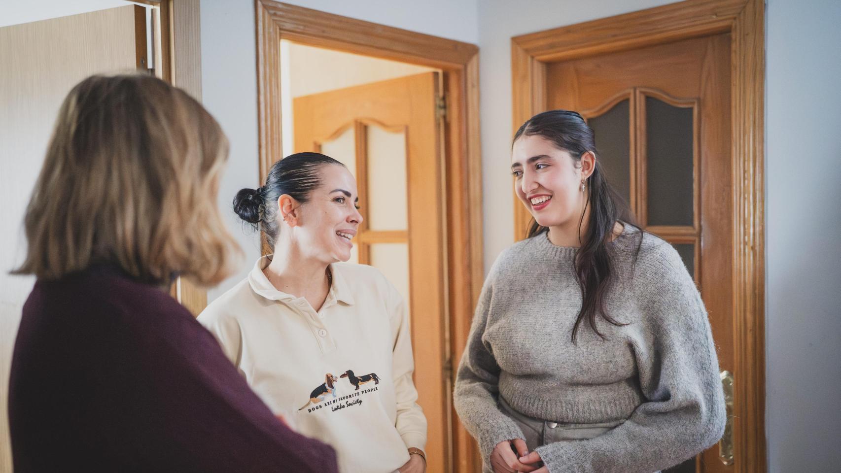 Imagen en un momento de la entrevista con los miembros de Nuevo Futuro.
