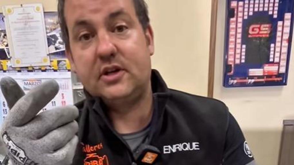 Kike, mecánico de Talleres Piba.