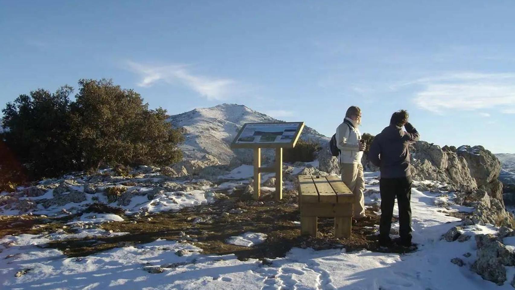 El mirador Puntal de la Vieja, en Nerpio (Albacete). Fotos: Turismo de Nerpio.