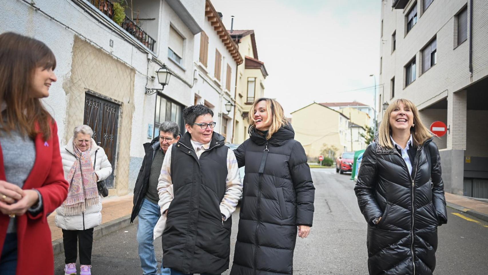 Pilar Alegría este sábado en Sabiñánigo.