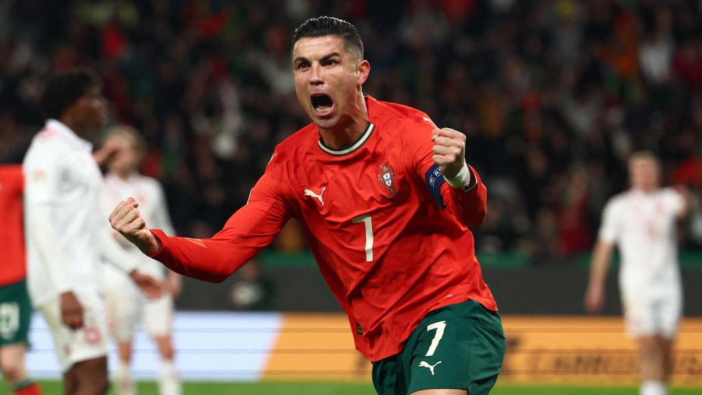Cristiano Ronaldo celebra un gol con Portugal.