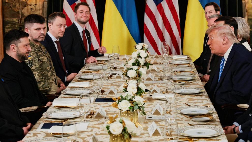 El presidente ucraniano, Volodymyr Zelenskiy, durante su encuentro con Donald Trump