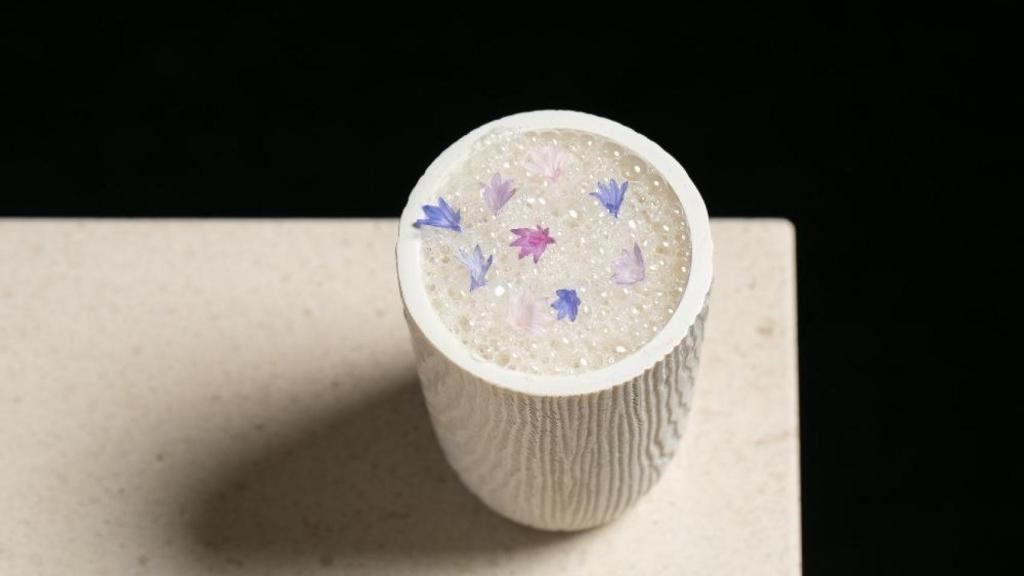 Udazkenaren xarma (El encanto del otoño), un gatzatua de hierbas y miel de bosque.