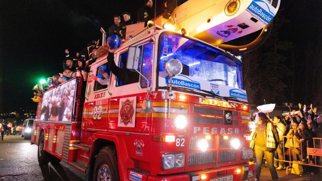 Los bomberos del Parque municipal volverán a cerrar el desfile.