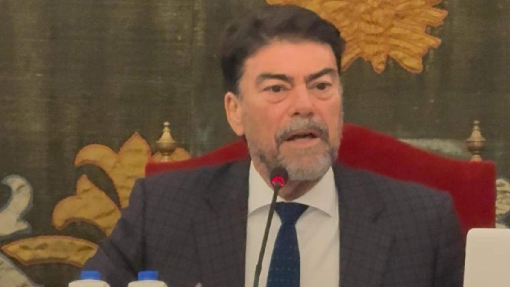 El alcalde de Alicante, Luis Barcala, en la defensa de las cuentas para 2026.