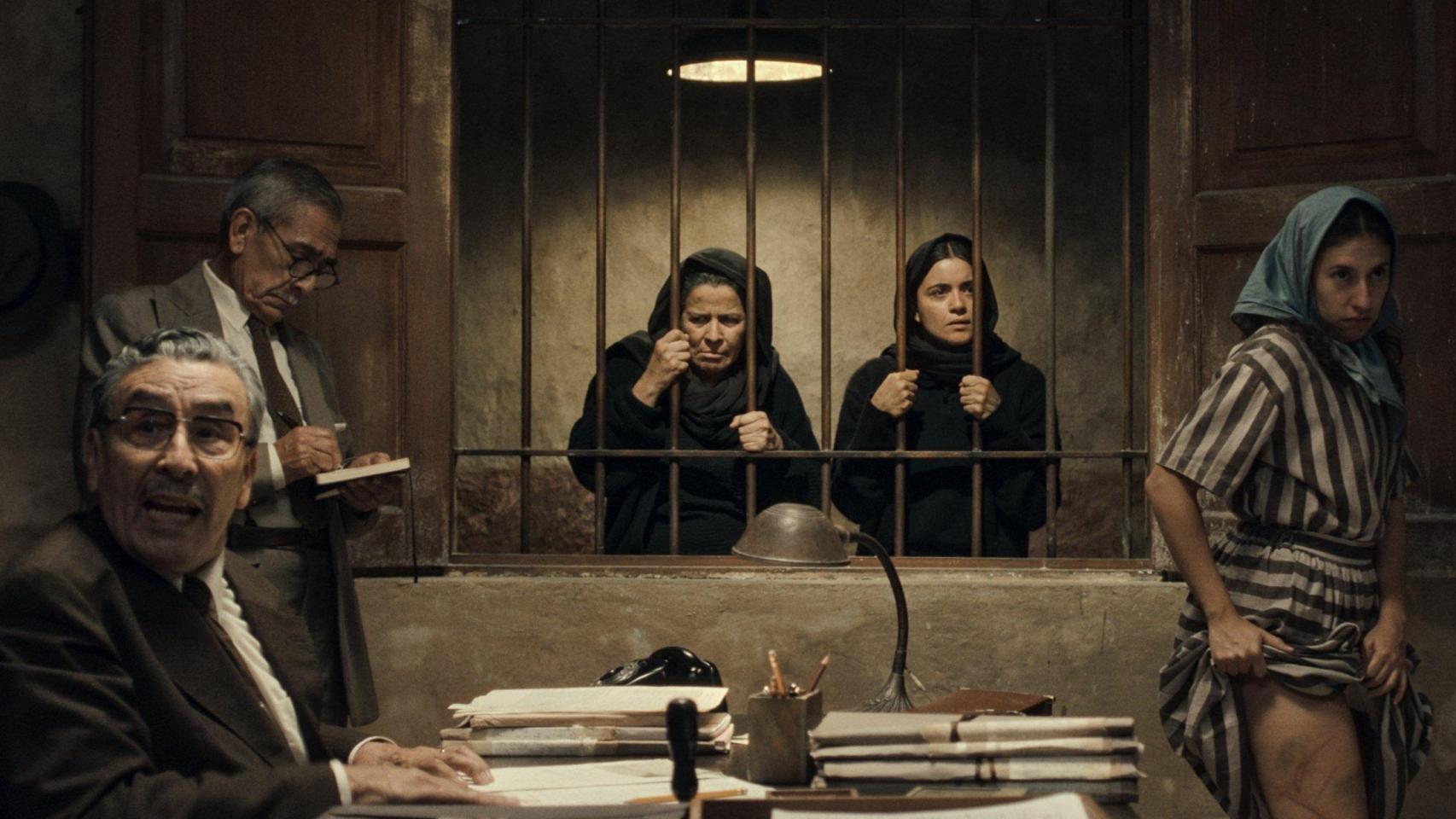 Una escena de 'Las muertas' (Luis Estrada, 2025)