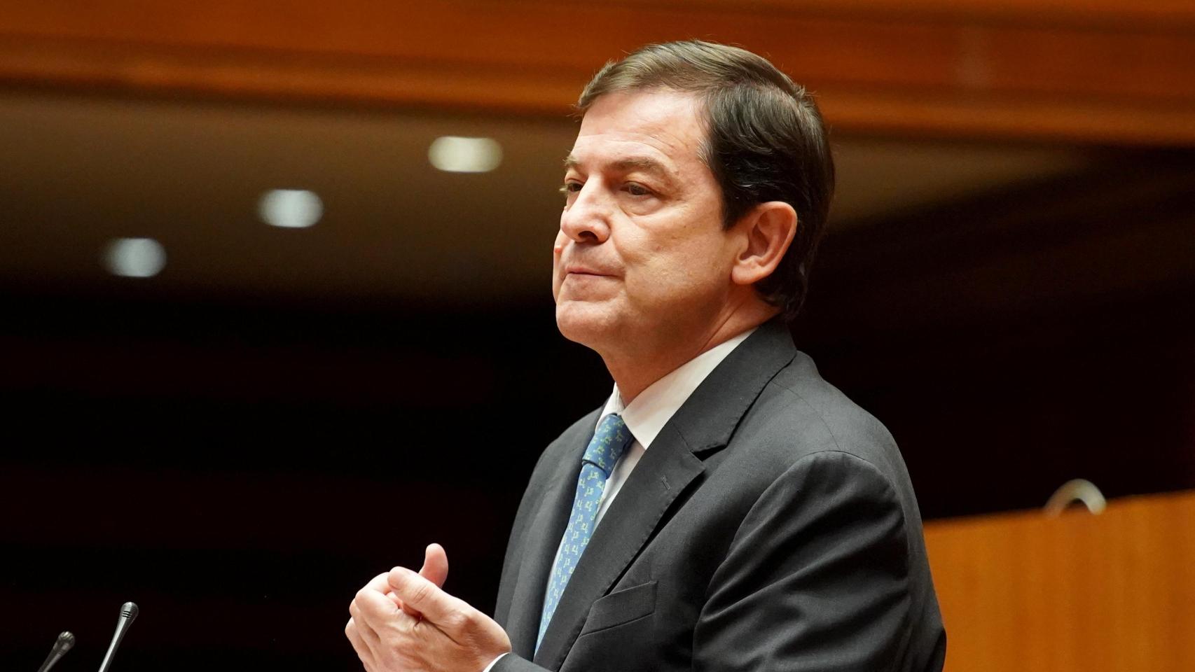 Fernández Mañueco en las Cortes de Castilla y León