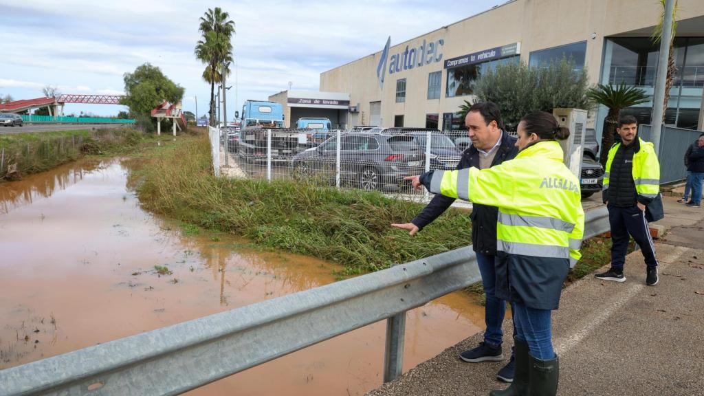 El presidente de la Generalitat, Juanfran Pérez Llorca, este lunes en Carcaixent. EE
