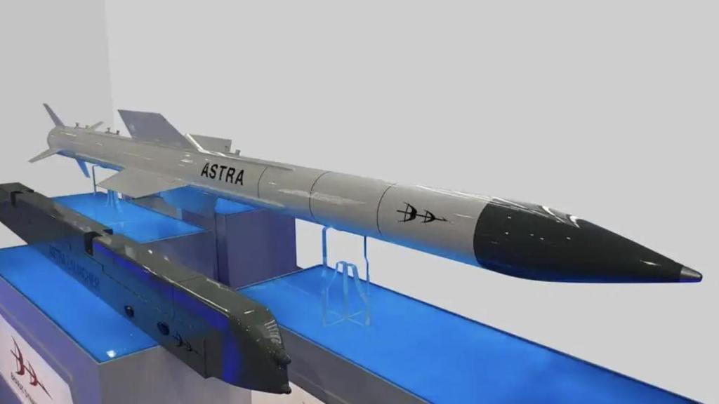 El misil  Astra cuenta con dos variantes, a saber, la Mark 1 y Mark 2.