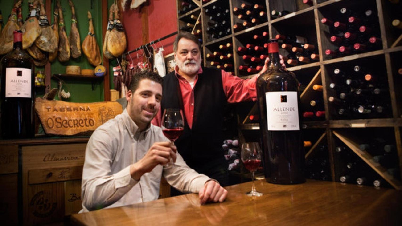 Pepe Vázquez, en una foto de archivo junto a su sobrino Xurxo Rivas.