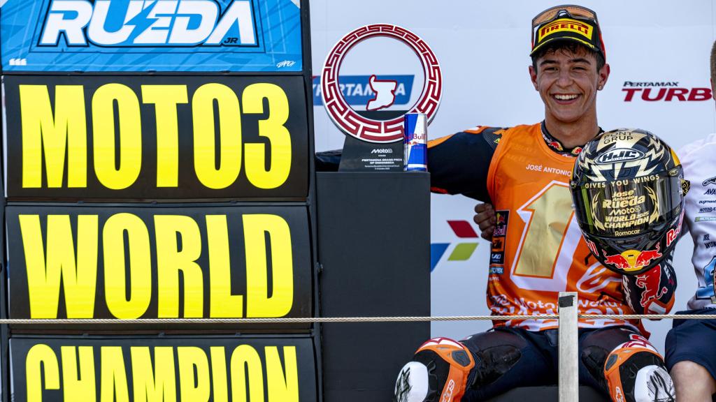 José Antonio Rueda como Campeón del Mundo de Moto3
