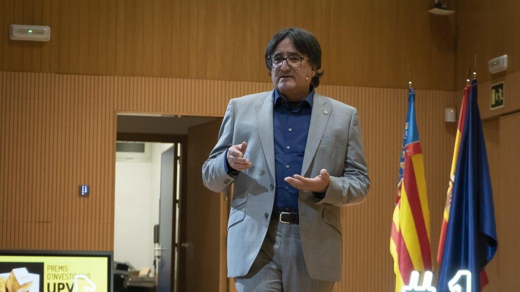 Francisco Pedroche, matemático.