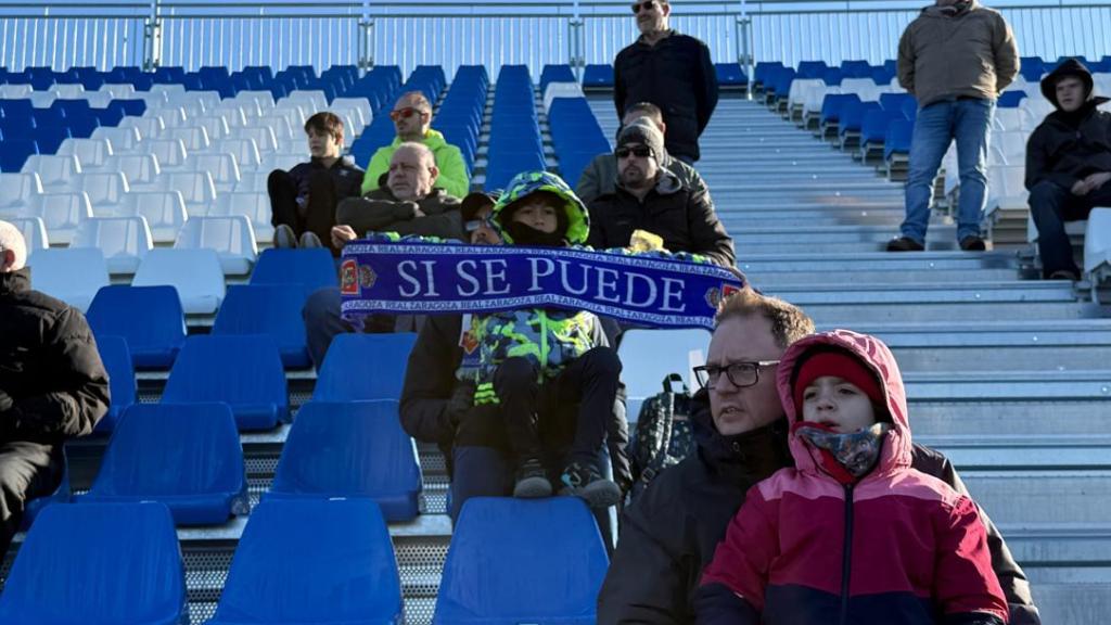 Un niño en el entrenamiento de puertas abiertas.