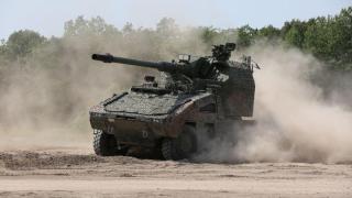 Reino Unido y Alemania impulsan su artillería móvil con un contrato de casi 60 millones de euros para el RCH 155