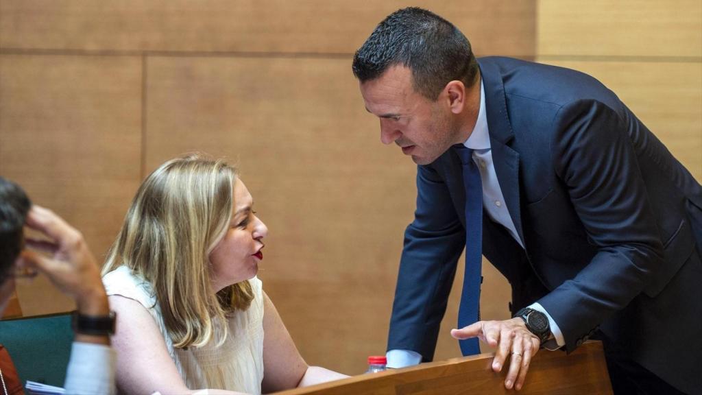 Natalia Enguix y Vicente Mompó. Raquel Abulaila