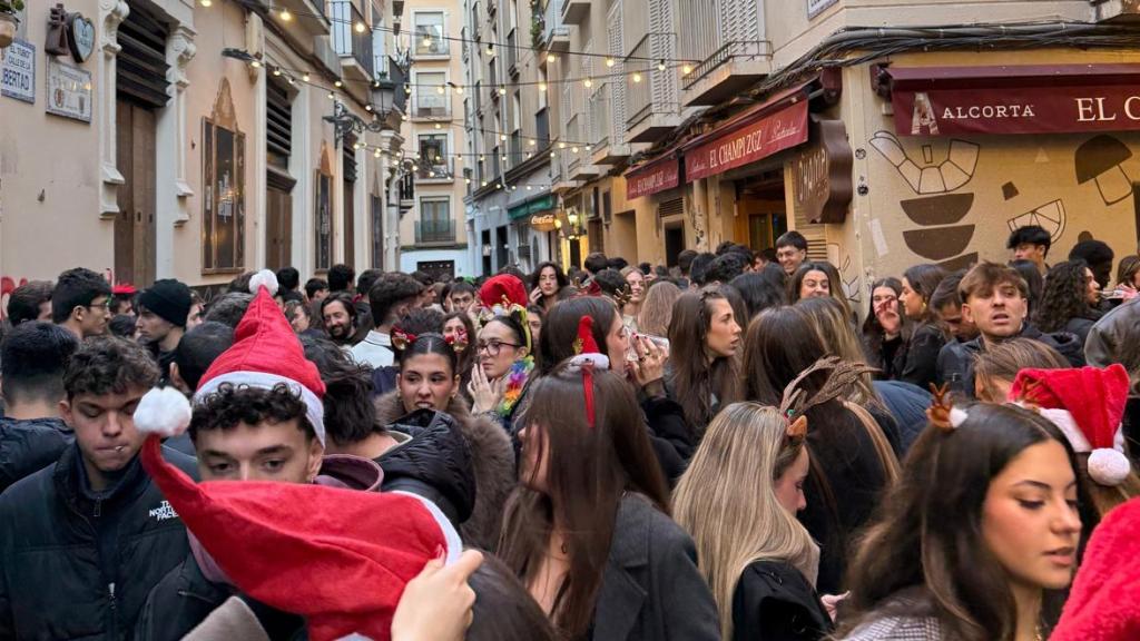 Los bares del Tubo de Zaragoza, durante el pasado 24 de diciembre.