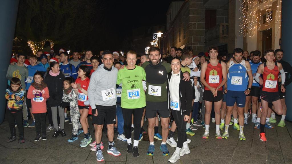 Equipo de gobierno de Salceda de Caselas, durante la San Silvestre del municipio