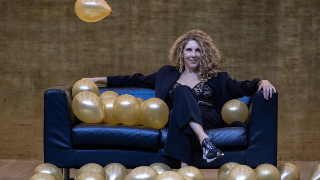 Asun Noales, en el escenario de la sala sinfónica del ADDA.