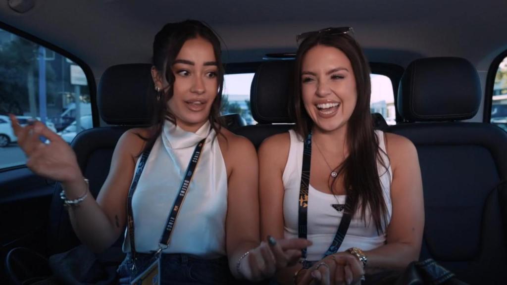 Marina Rivers y Lucii, las presidentas de Las Pilares FC, en 'Mi fin de semana perfecto'.