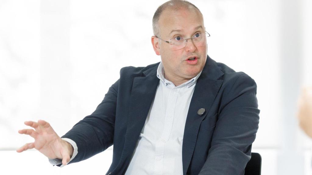 Miguel Tellado, secretario general del PP, durante su entrevista con EL ESPAÑOL.